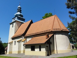 Kościół pw. Wszystkich Świętych w Górkach Wielkich - budynek